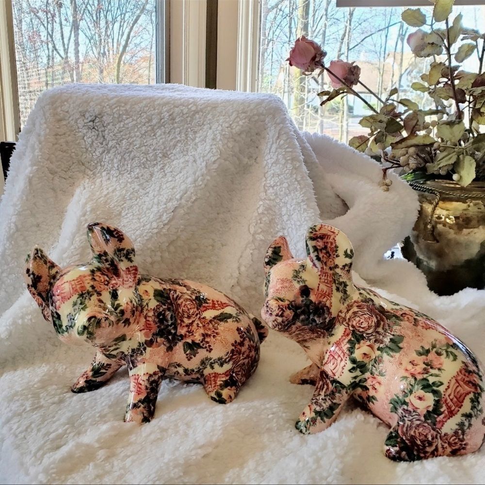 Pigs (2) 